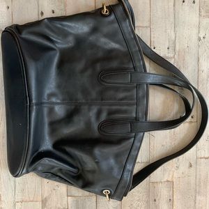 BP OVERSIZED SHOULDER BAG